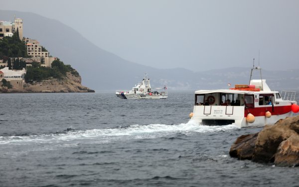Spašena deveta osoba nakon prevrtanja kajaka, sutra se nastavlja potraga za još dvije