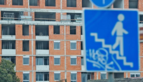 Prvi jasan znak da nas čeka pad cijena stanova, posebno starije gradnje