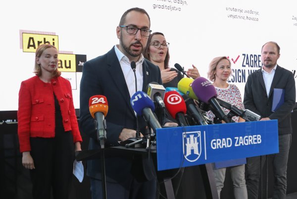 Redovna konferencija za medije gradonačelnika Tomaševića