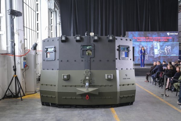 Protuterorističko robotsko vozilo MV-3 HYSTRIX