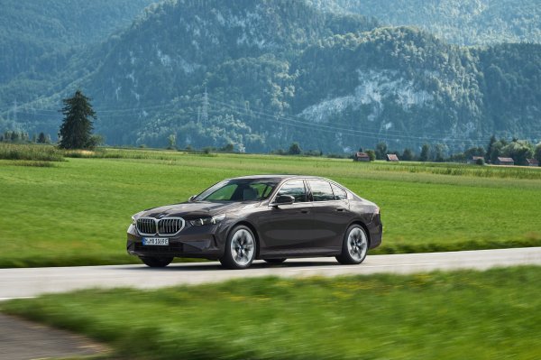 BMW 530e dobio plug-in hibridni pogon