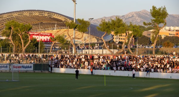 Torcida je došla na posljednji Hajdukov trening uoči derbija