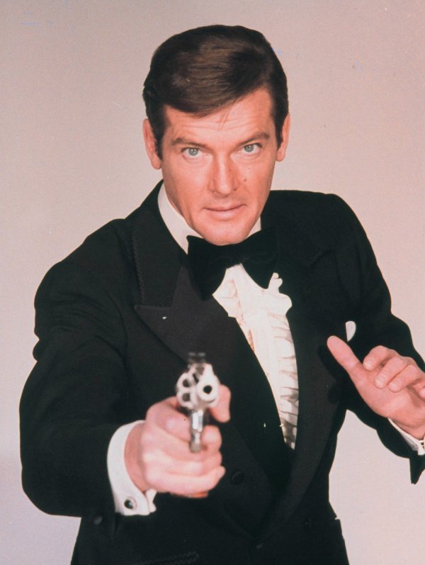 Roger Moore snimio je čak sedam filmova o poznatom agentu!