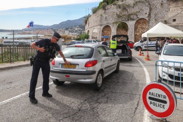 Policijske kontrole u Francuskoj