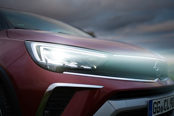 Opel Intelli-Lux LED prednja svjetla