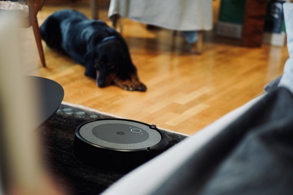 Zbog psa i dlaka često pali iRobot Roombu