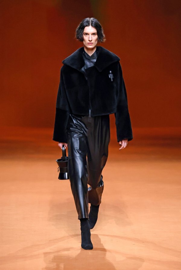 Hermes FW23