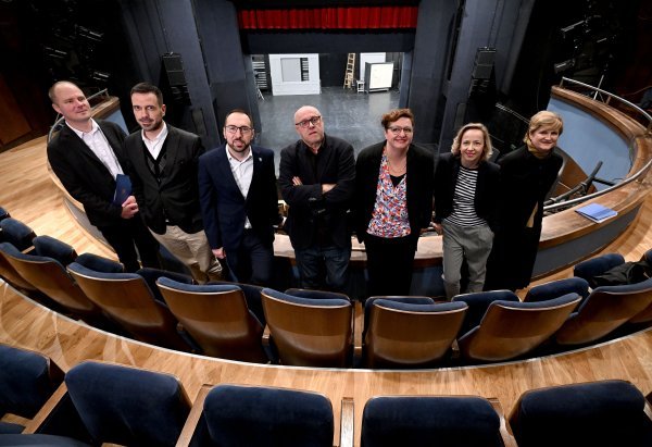 Tomašević obišao kazalište Gavella