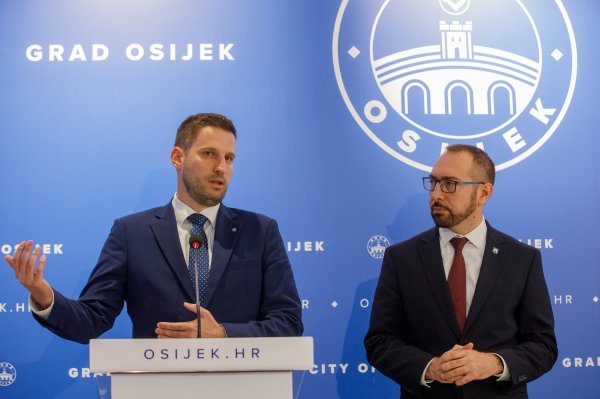 Tomislav Tomašević i Ivan Radić u Osijeku