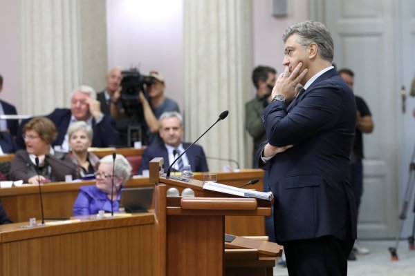 Oporba ometa Plenkovića u Saboru