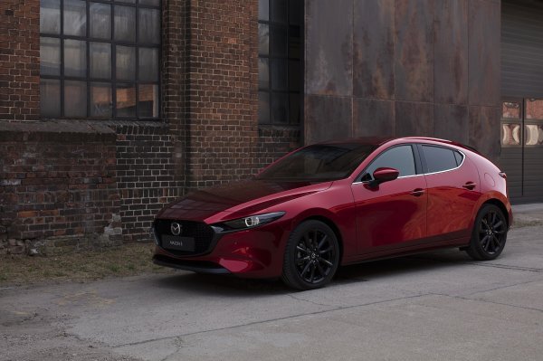 Mazda slavi svojih prvih 20 godina