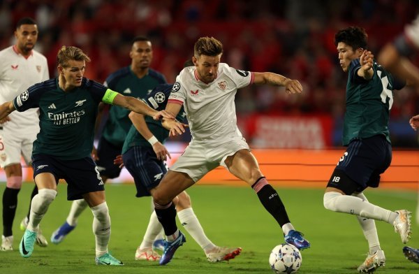 Sevilla - Arsenal 1:2 (3. kolo Lige prvaka)
