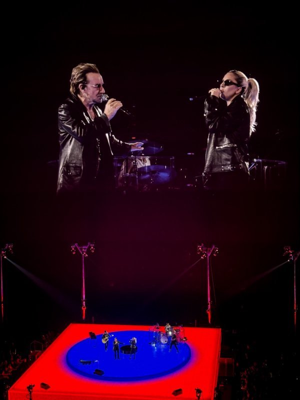 U2 i Lady Gaga