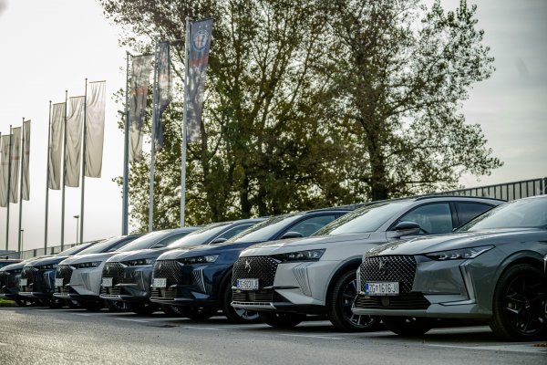 DS Automobiles je automobilski brend premium klase koji utjelovljuje znanje i umijeće francuskog luksuza