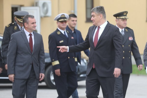 Milanović sudjelovao na promociji novih časnika