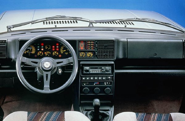 Lancia Delta HF 4WD (1986.-1987.)