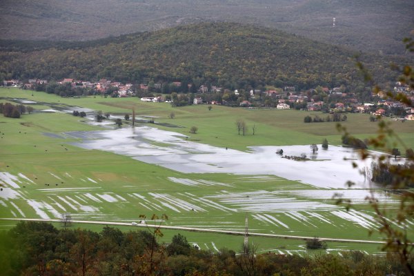 Rijeka: Poplavljene ceste i Grobničko polje