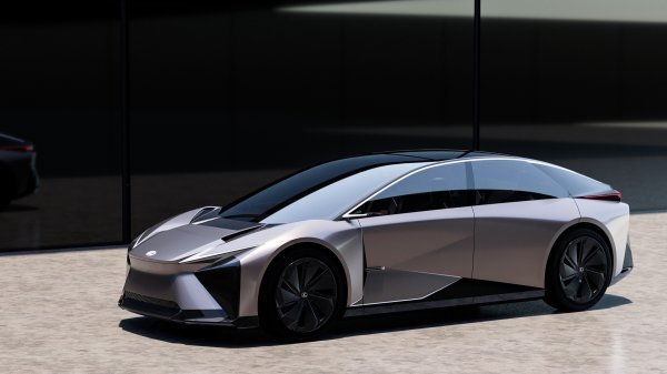 Lexus LF-ZC koncept