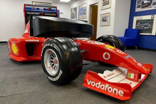 Simulator u Ferrariju koji je vozio Michael Schumacher