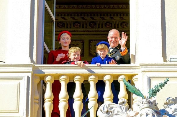 Princeza Charlene i monegaška kraljevska obitelj