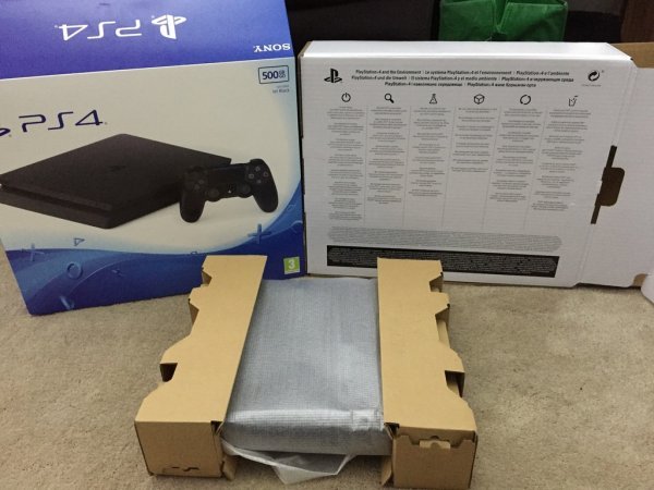 PlayStation 4 Slim NeoGaf