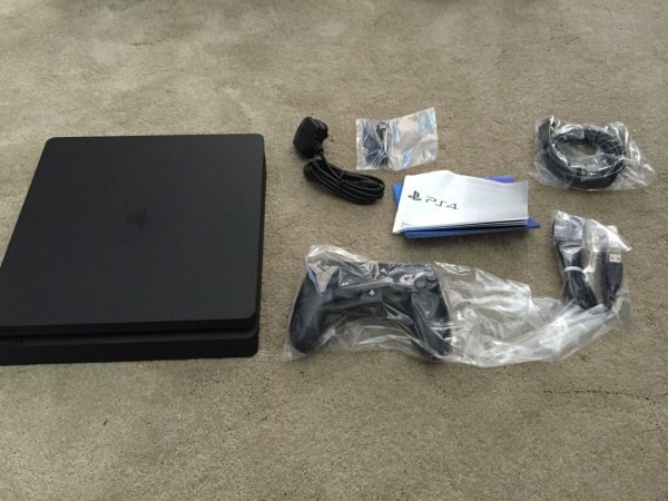 PlayStation 4 Slim NeoGaf