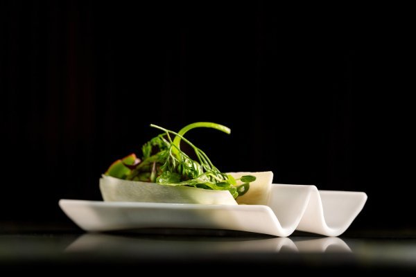 SALADA folhas da horta + grão de bico verde + pupunha1