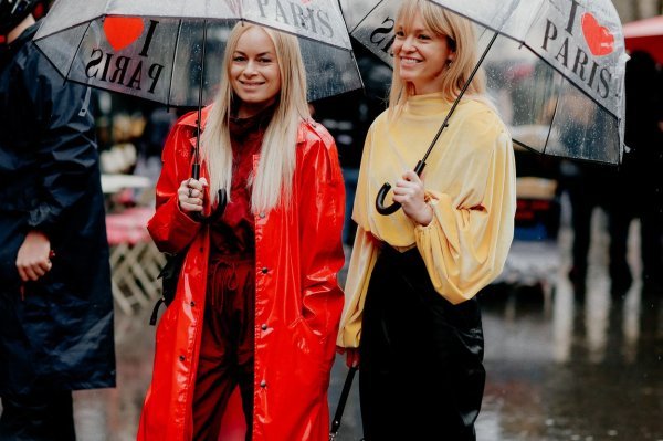 Jeanette Madsen i Thora Valdimars