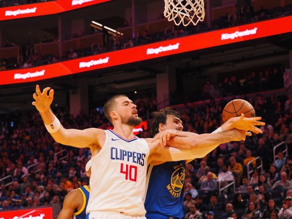 Hrvati Šarić i Zubac ostavili jako dobar dojam u međusobnom NBA derbiju
