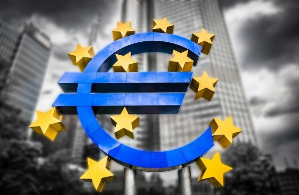 Tamni oblaci nad ECB-om - ilustracija