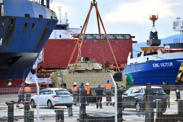 Iskrcavanje vozila Bradley