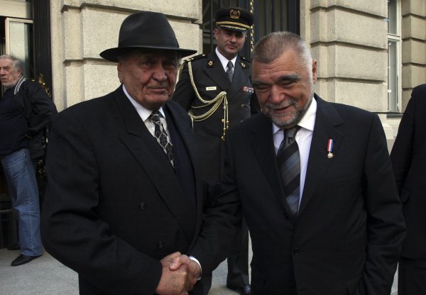 Josip Manolić, Stjepan Mesić