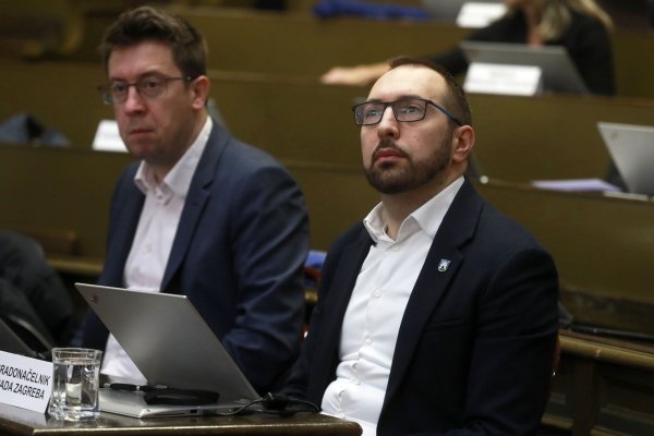 Tomislav Tomašević na sjednici Zagrebačke gradske skupštine