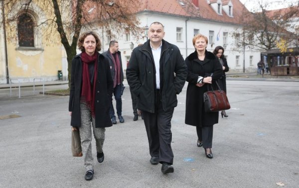 Ministrica kulture Nina Obuljen Koržinek u pratnji Damira Jelića obišla Zvijezdu