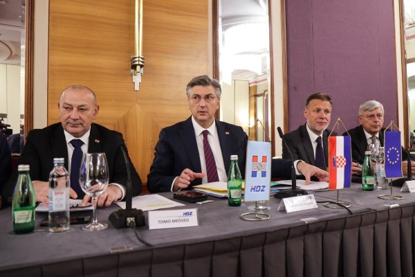 Sjednica Nacionalnog odbora i Predjedništva HDZ-a