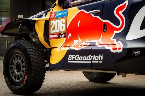 Toyota GR DKR Hilux EVO T1U za Dakar i sezonu W2RC 2024.