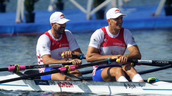 Valent i Martin Sinković