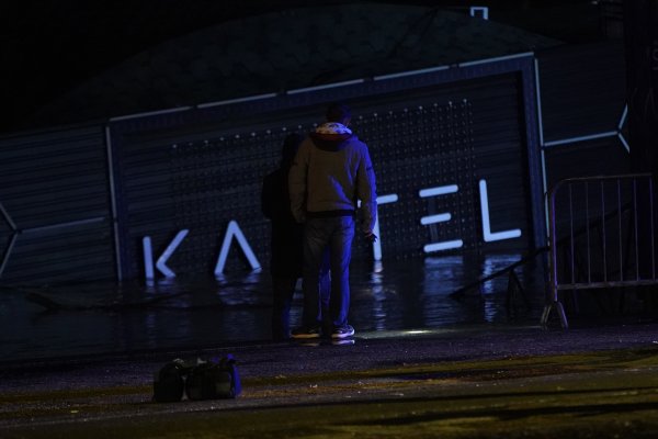 Potonula splav Kartel u Beogradu