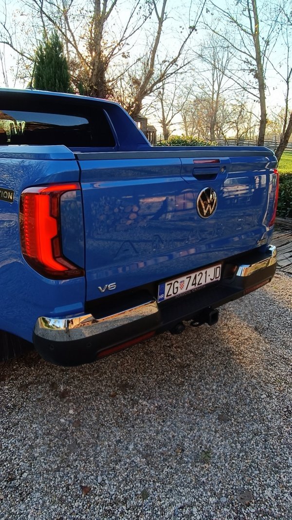 Volkswagen Amarok Aventura 3.0 TDI AUT. 4MOTION