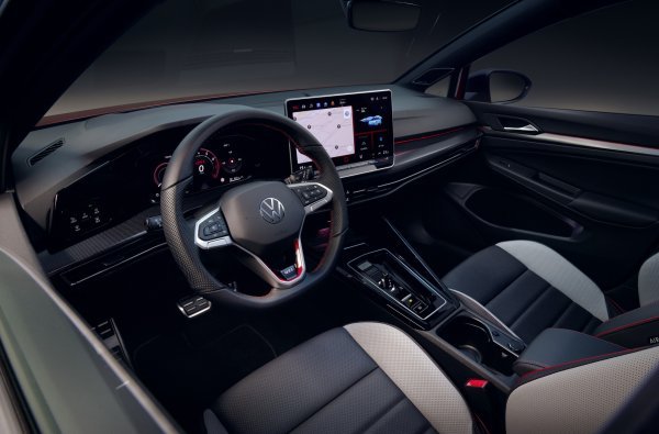 Volkswagen pokazao zamaskirani novi Golf
