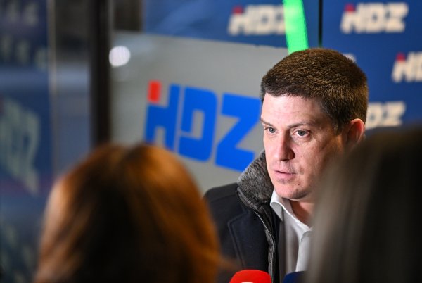 Dolazak članova HDZ-a na sjednicu šireg Predsjedništva stranke