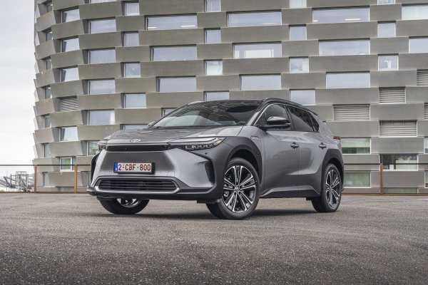 Toyota unaprijedila bZ4X za 2024.