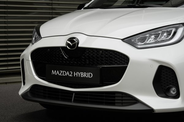 Mazda2 Hybrid