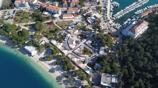 Makarska, predio Peškera, snimke dronom