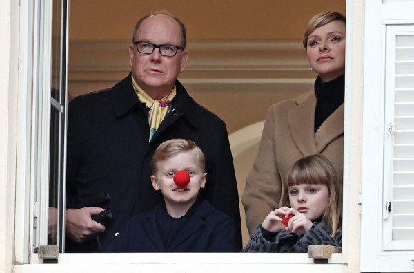 Princ Albert i princeza Charlene s djecom