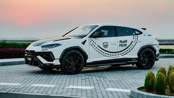 Lamborghini Urus Performante u službi policije Dubaija