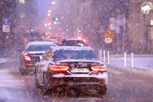 Uz zasniježene prometnice često su problem i ostali sudionici u prometu