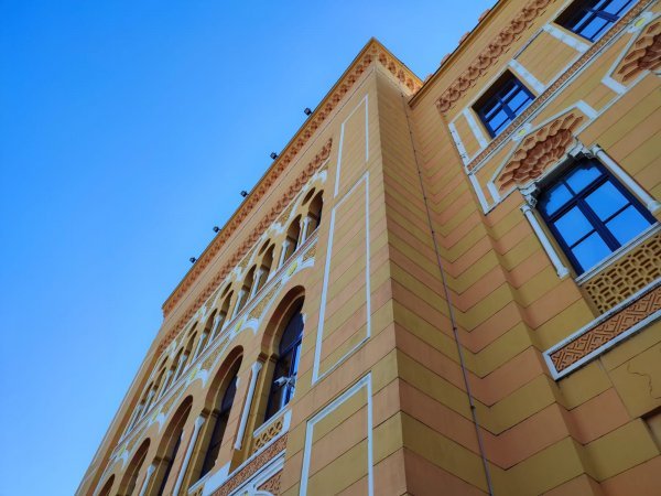 Zgrada UWC-a Mostar i Stare gimnazije