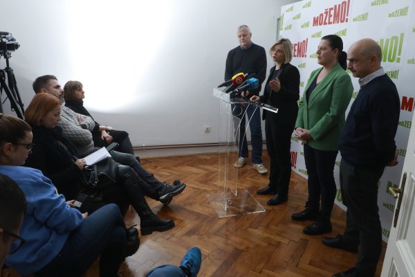 Možemo! i Srđ je grad