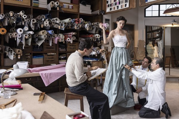 Scena iz serije 'Cristóbal Balenciaga'